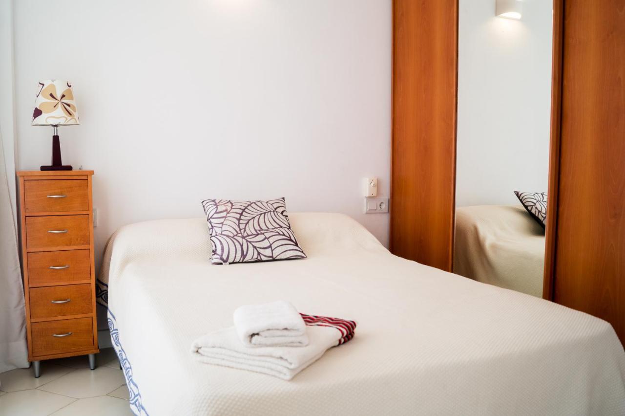 Apartamento Novelty Lägenhet Salou Exteriör bild