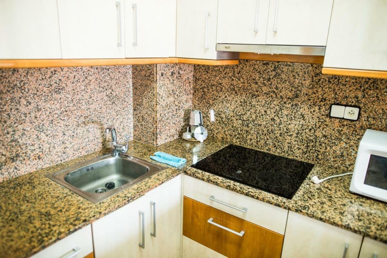 Apartamento Novelty Lägenhet Salou Exteriör bild